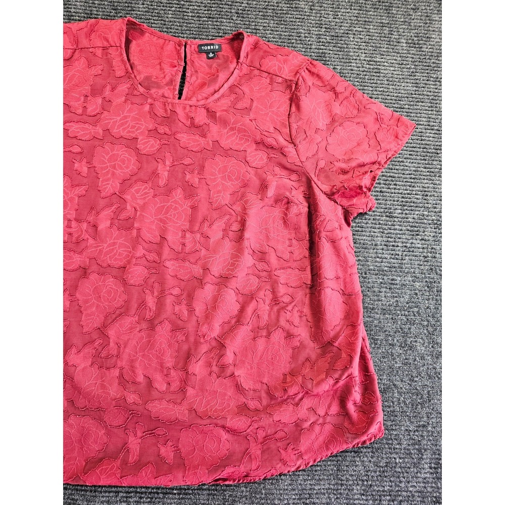 Torrid Blouse Top Womens 2 Maroon Sheer Floral Lace Overlay Keyhole Back Party - Picture 8 of 15